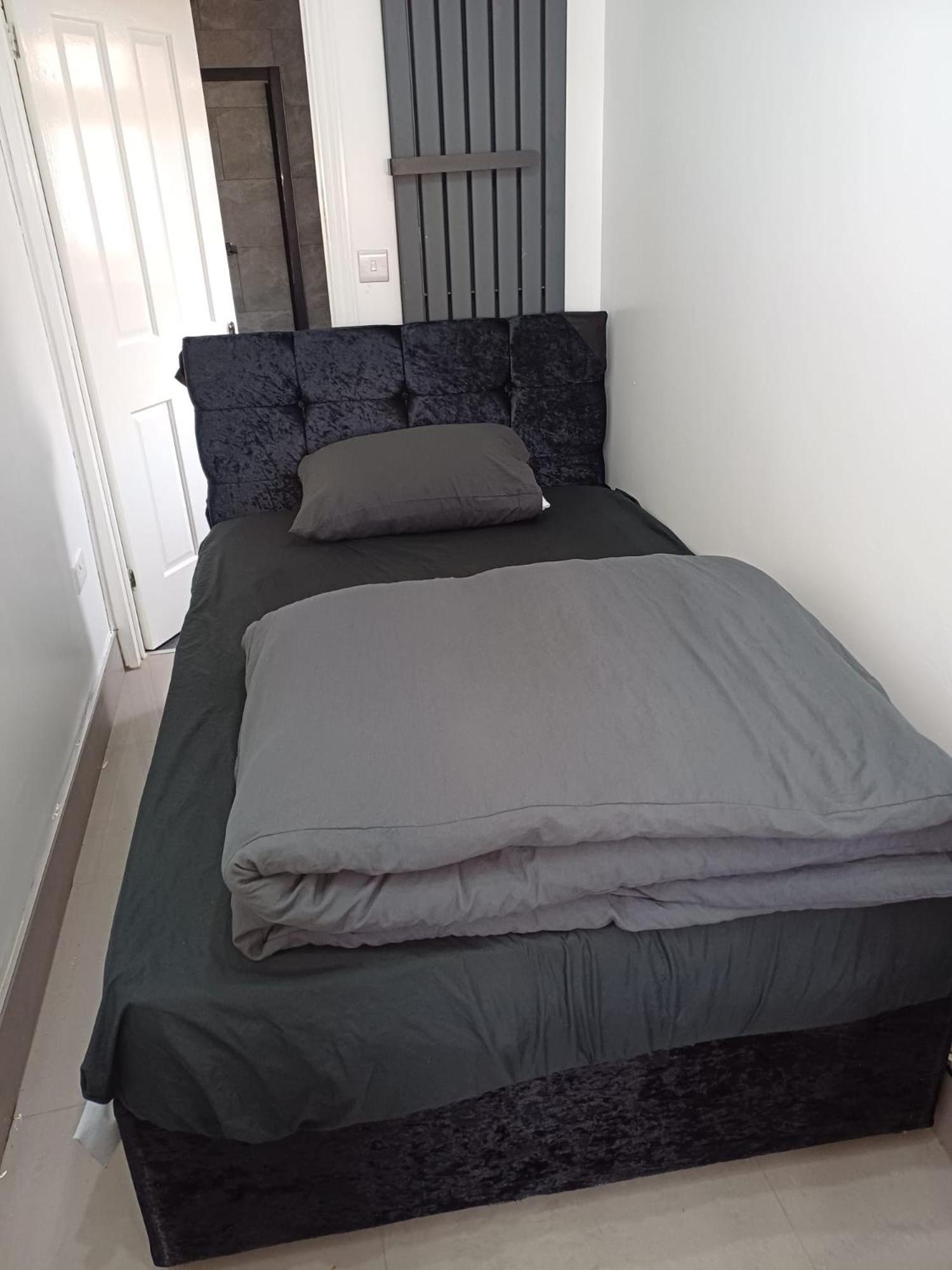 Budgeted Near Coventry Building Society Homestay Exhall