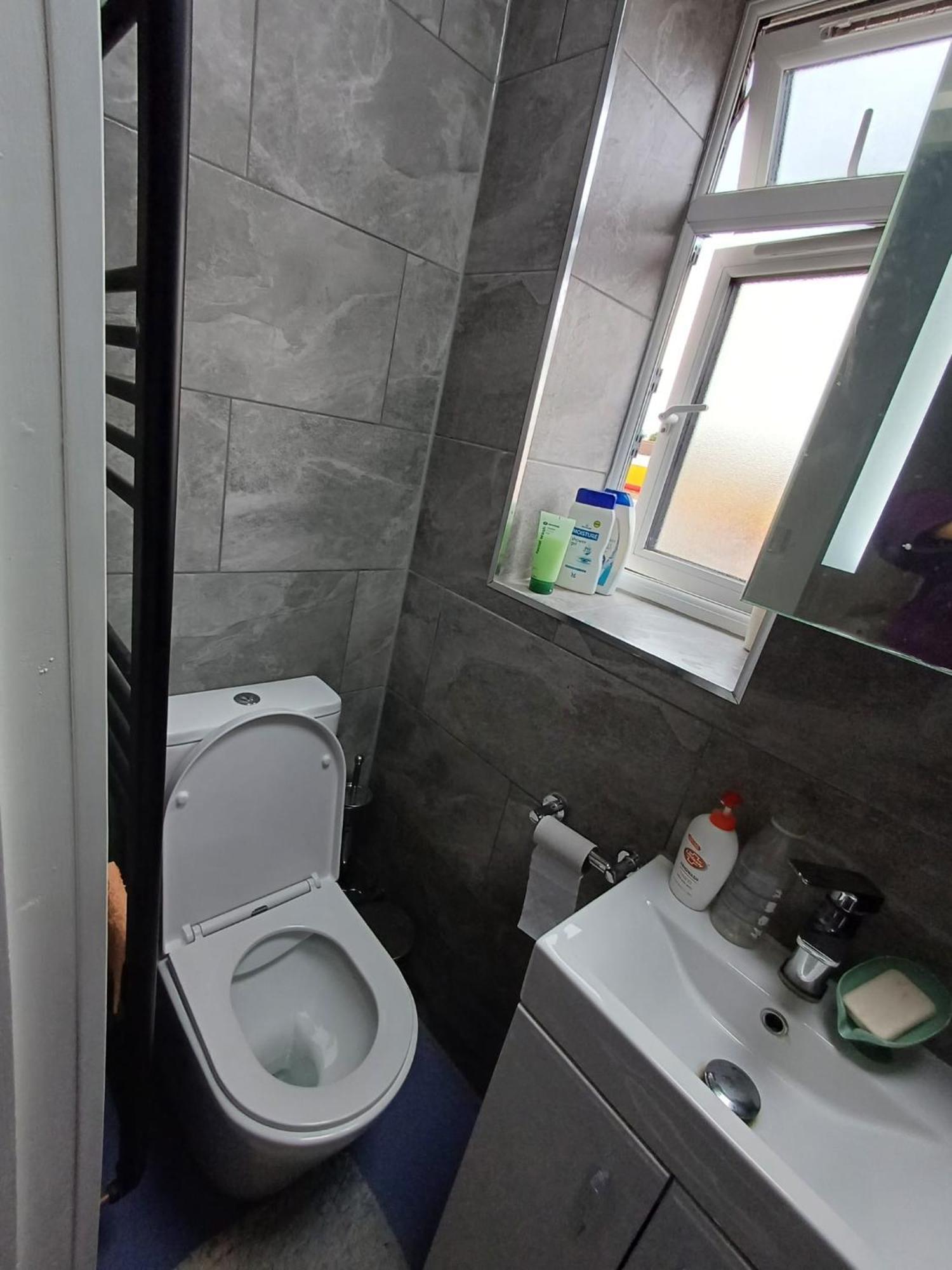 Budgeted Near Coventry Building Society Homestay *