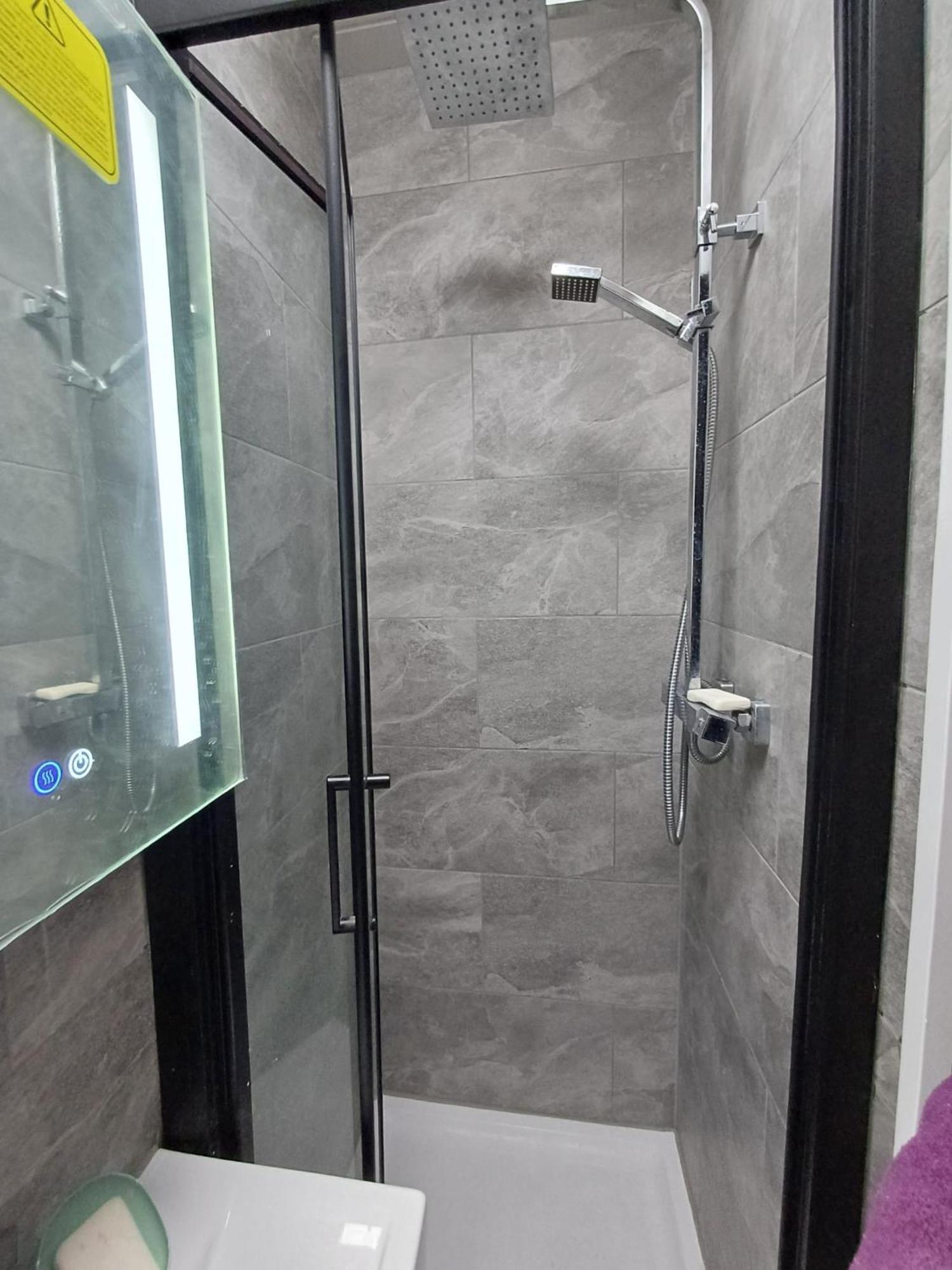 Budgeted Near Coventry Building Society Homestay *