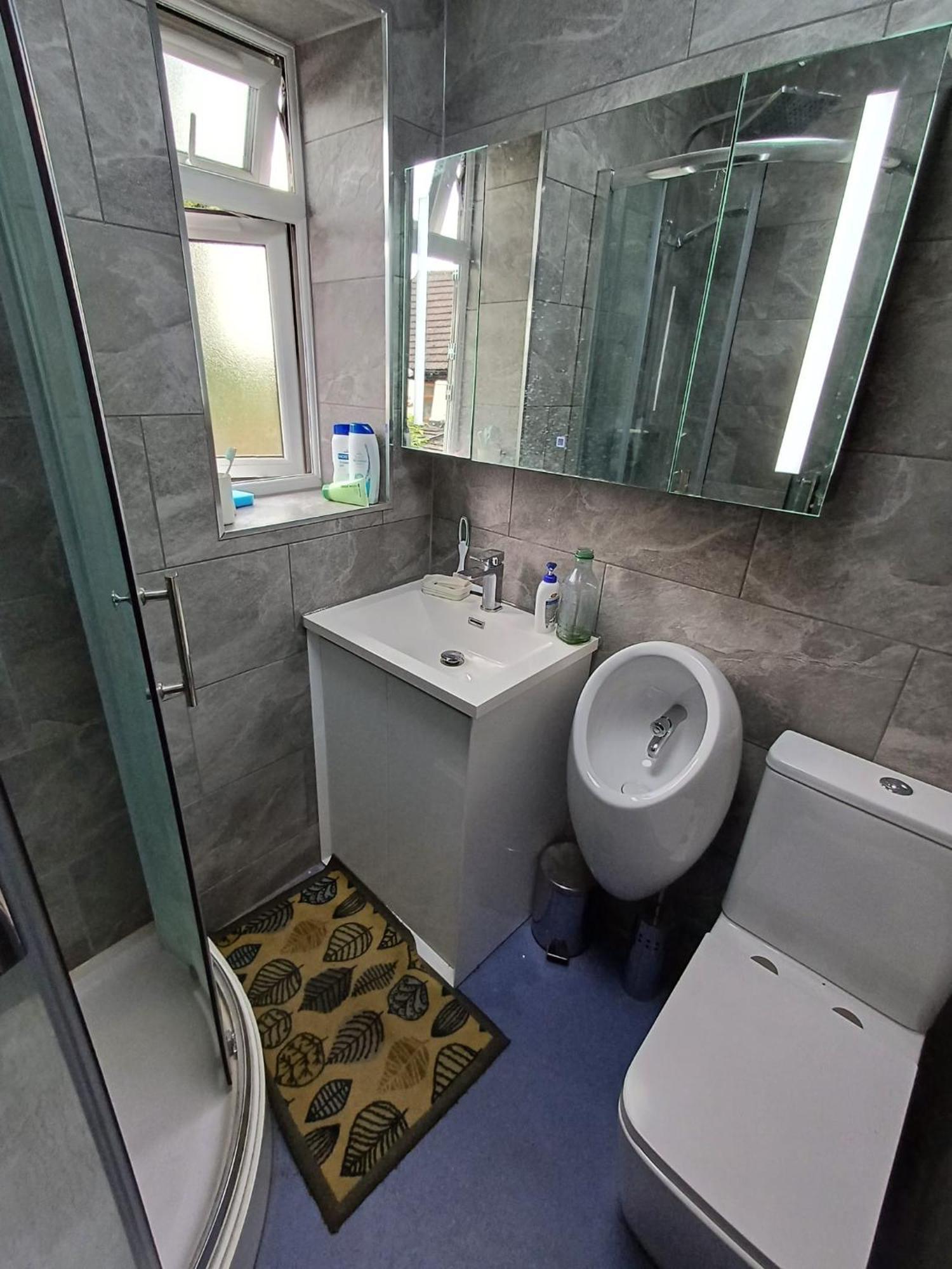 Budgeted Near Coventry Building Society Homestay Exhall