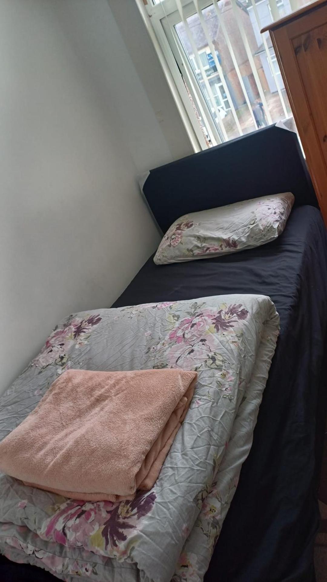 Budgeted Near Coventry Building Society Homestay *