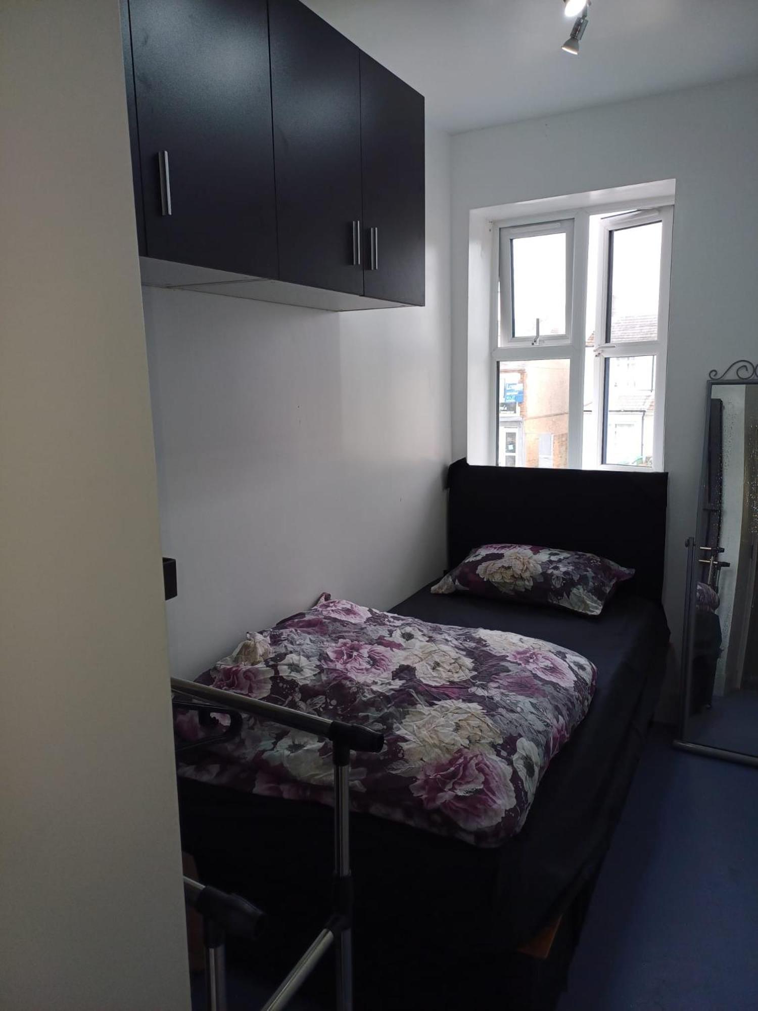 Séjour chez l'habitant Budgeted Near Coventry Building Society